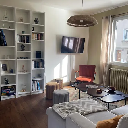 Nyaraló Chez Leonine, Maison En Centre Tours