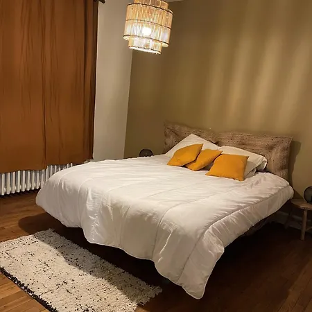 Chez Leonine, Maison En Centre