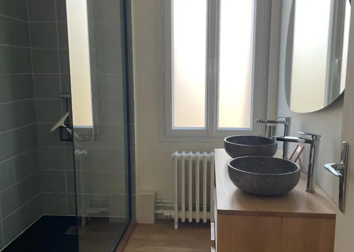 בית נופש Chez Leonine, Maison En Centre טור